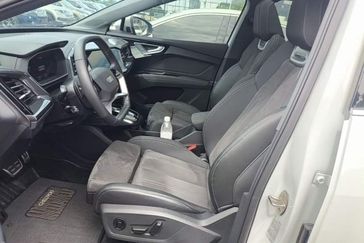 Used Audi Q4 e-tron 2023 40 e-tron Boundary Edition Left Front Seat