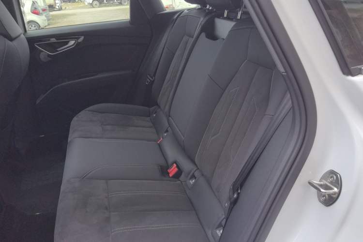 Used Audi Q4 e-tron 2023 40 e-tron Boundary Edition Left Rear Seat