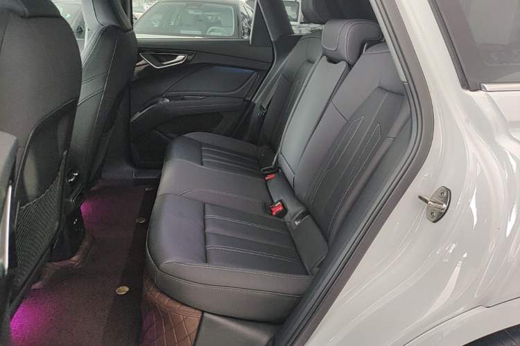 Used Audi Q4 e-tron 2023 40 e-tron Adventure Edition Left Rear Seat