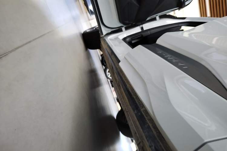 Used Audi Q4 e-tron 2023 40 e-tron Adventure Edition Left Side Sill