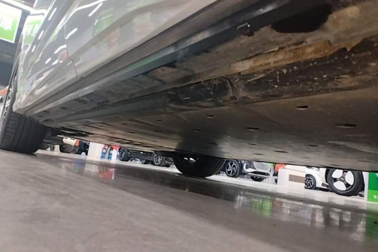 Used Audi Q4 e-tron 2023 40 e-tron Boundary Edition Left Side Sill