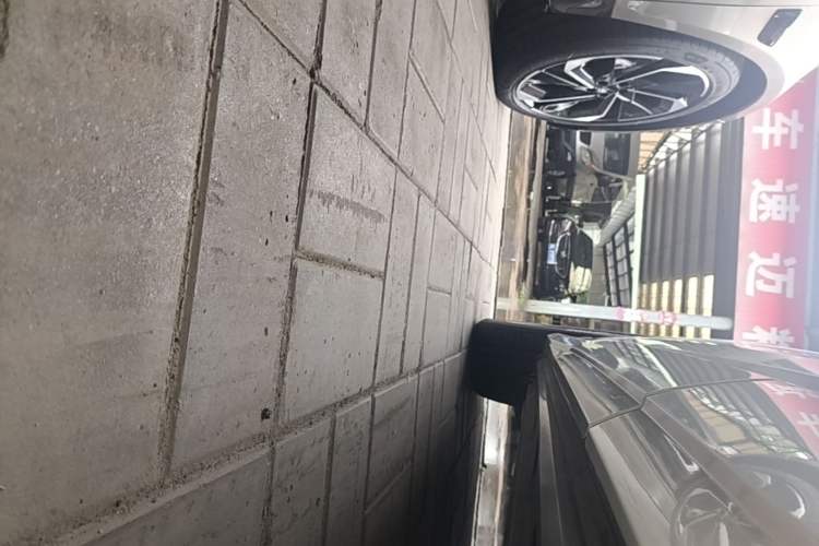 Used Audi Q4 e-tron 2023 40 e-tron Boundary Edition Left Side Sill