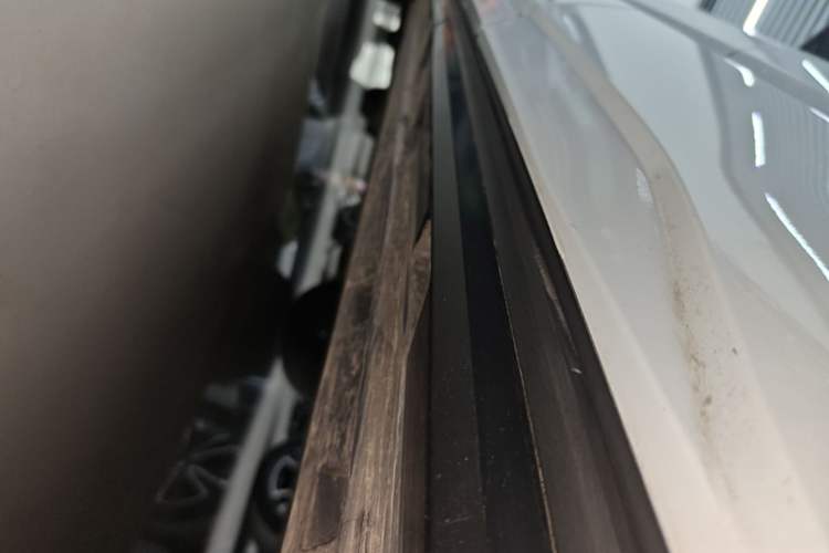 Used Audi Q4 e-tron 2023 40 e-tron Adventure Edition Left Side Sill