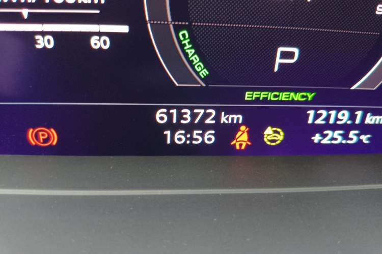 Used Audi Q4 e-tron 2023 40 e-tron Boundary Edition Odometer Close Up