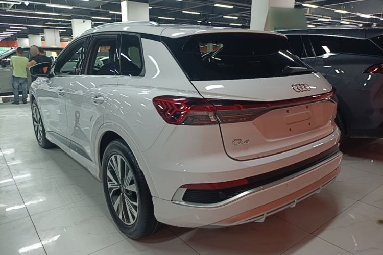 Used Audi Q4 e-tron 2023 40 e-tron Adventure Edition Rear Left 45 Deg