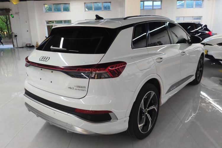 Used Audi Q4 e-tron 2023 40 e-tron Boundary Edition Rear Right 45 Deg