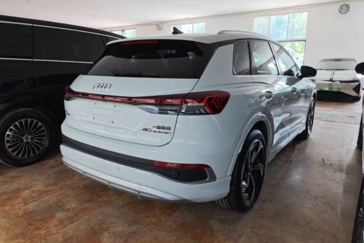 Used Audi Q4 e-tron 2023 40 e-tron Boundary Edition Rear Right 45 Deg