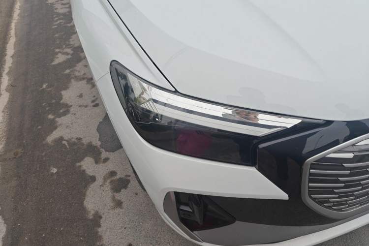 Used Audi Q4 e-tron 2023 40 e-tron Adventure Edition Right Front Headlight