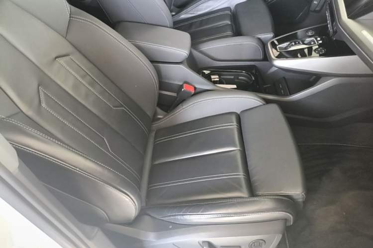 Used Audi Q4 e-tron 2023 40 e-tron Adventure Edition Right Front Seat
