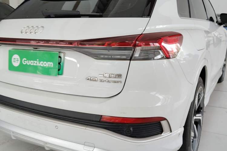 Used Audi Q4 e-tron 2023 40 e-tron Boundary Edition Right Rear Taillight