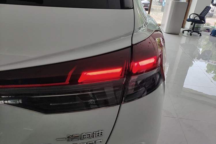 Used Audi Q4 e-tron 2023 40 e-tron Adventure Edition Right Rear Taillight