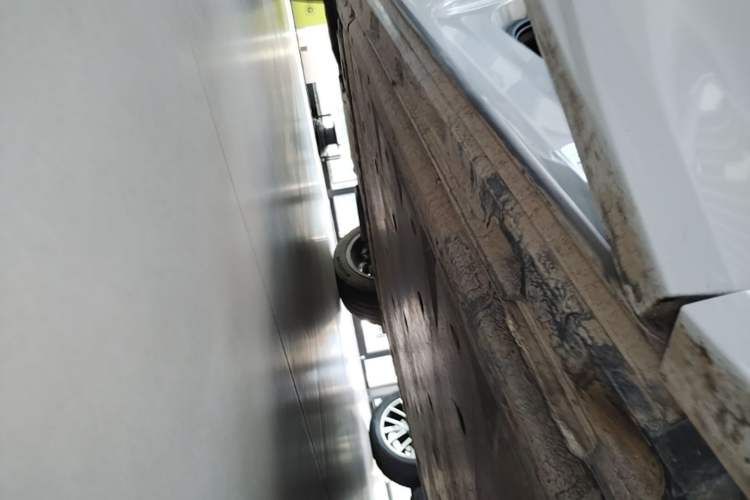 Used Audi Q4 e-tron 2023 40 e-tron Adventure Edition Right Side Sill