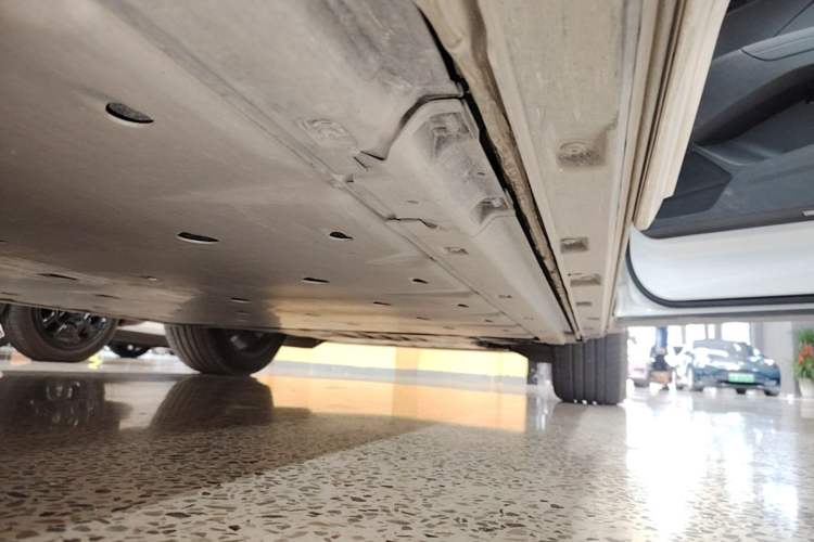 Used Audi Q4 e-tron 2023 40 e-tron Boundary Edition Right Side Sill