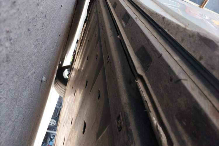 Used Audi Q4 e-tron 2023 40 e-tron Boundary Edition Right Side Sill