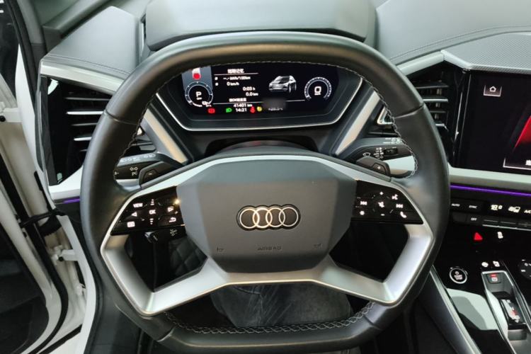 Used Audi Q4 e-tron 2023 40 e-tron Adventure Edition Steering Wheel