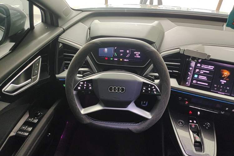 Used Audi Q4 e-tron 2023 40 e-tron Adventure Edition Steering Wheel