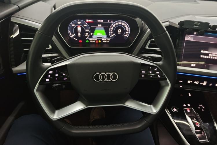 Used Audi Q4 e-tron 2023 40 e-tron Adventure Edition Steering Wheel