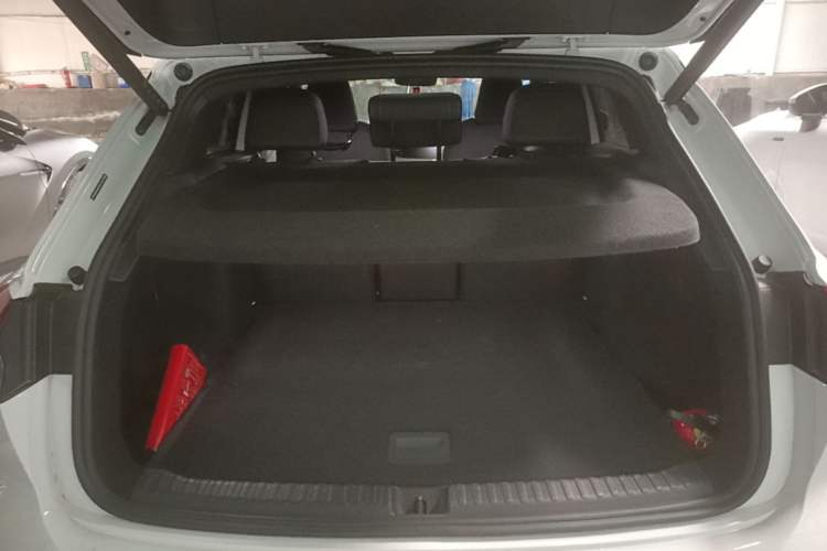 Used Audi Q4 e-tron 2023 40 e-tron Boundary Edition Trunk