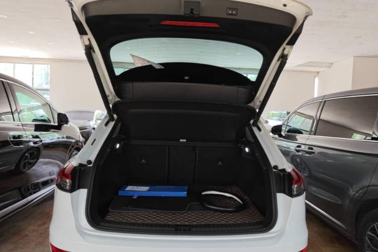 Used Audi Q4 e-tron 2023 40 e-tron Boundary Edition Trunk