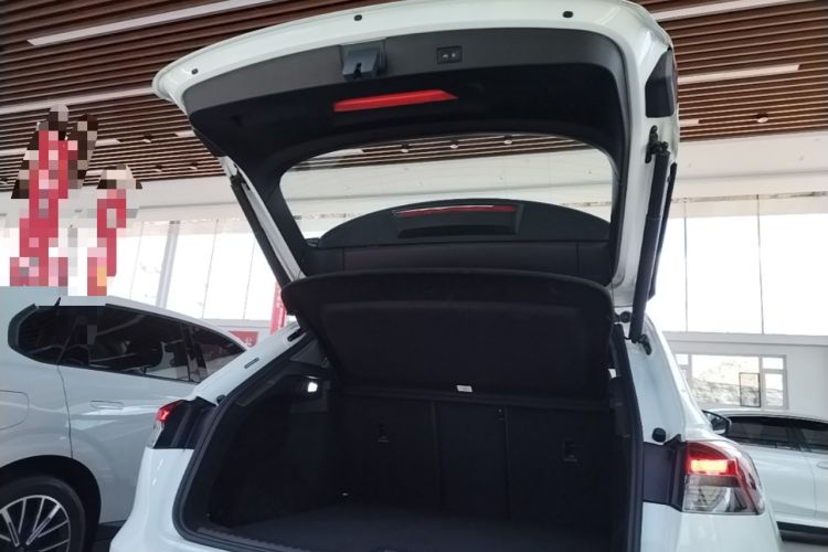Used Audi Q4 e-tron 2023 40 e-tron Adventure Edition Trunk