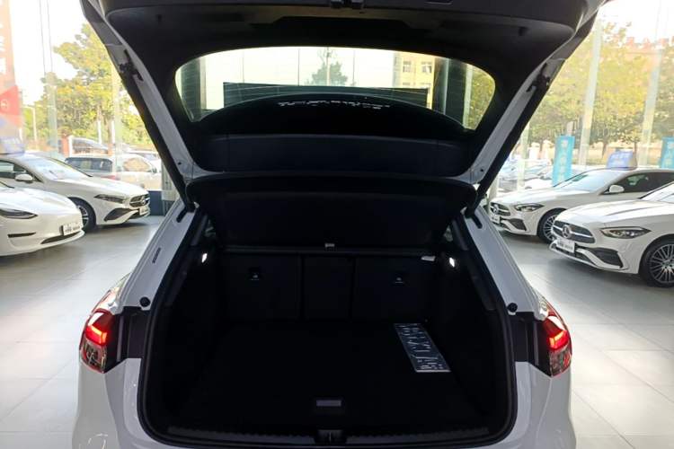 Used Audi Q4 e-tron 2023 40 e-tron Boundary Edition Trunk