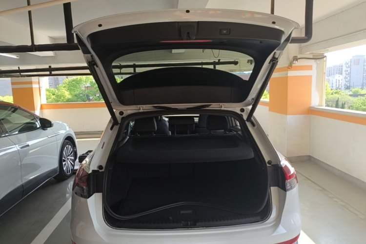 Used Audi Q4 e-tron 2023 40 e-tron Adventure Edition Trunk