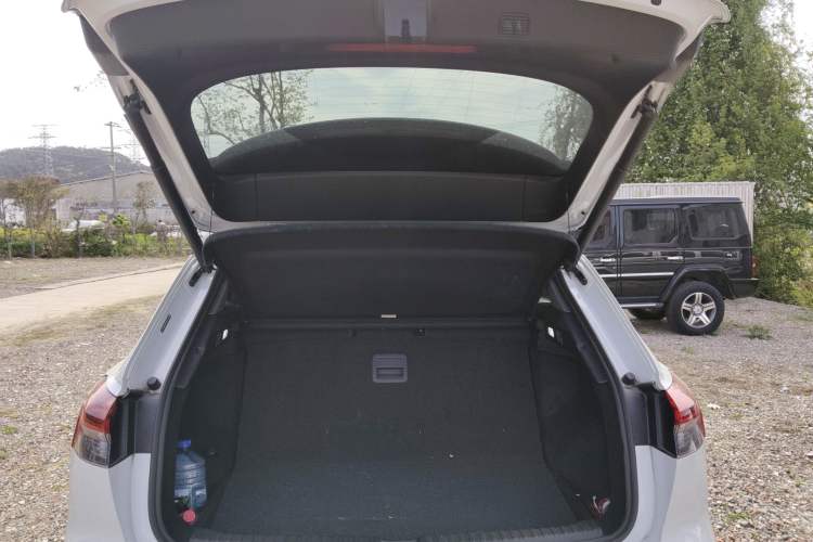 Used Audi Q4 e-tron 2023 40 e-tron Boundary Edition Trunk