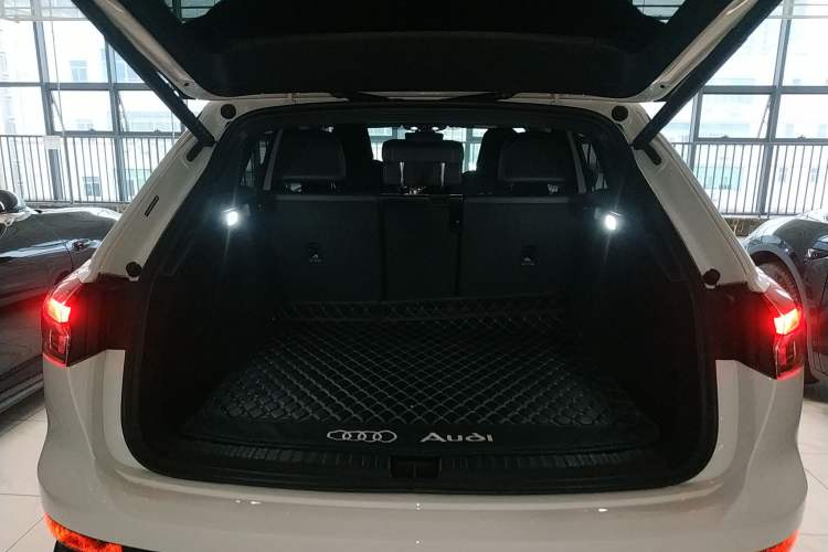 Used Audi Q4 e-tron 2023 40 e-tron Creation Edition Midnight Trunk