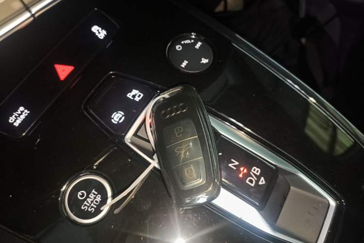 Used Audi Q4 e-tron 2023 40 e-tron Boundary Edition Vehicle Key
