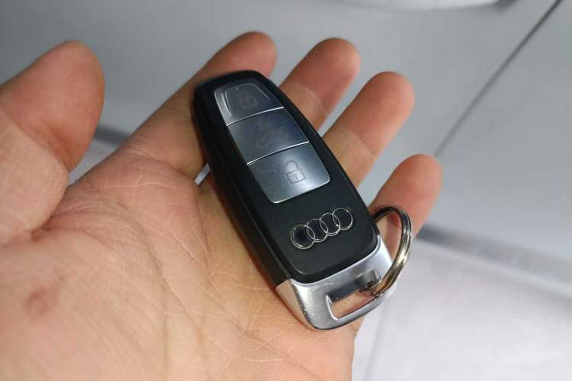 Used Audi Q4 e-tron 2023 50 e-tron quattro Visionary Edition Vehicle Key