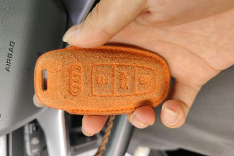 Used Audi Q4 e-tron 2023 40 e-tron Boundary Edition Vehicle Key