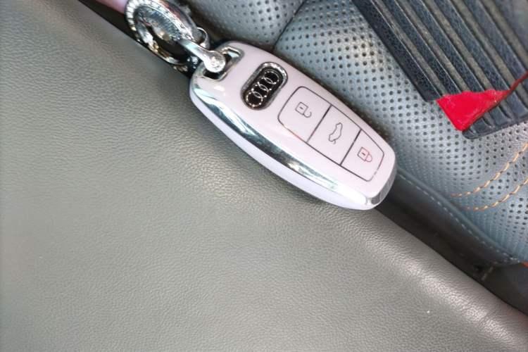 Used Audi Q4 e-tron 2023 40 e-tron Boundary Edition Vehicle Key