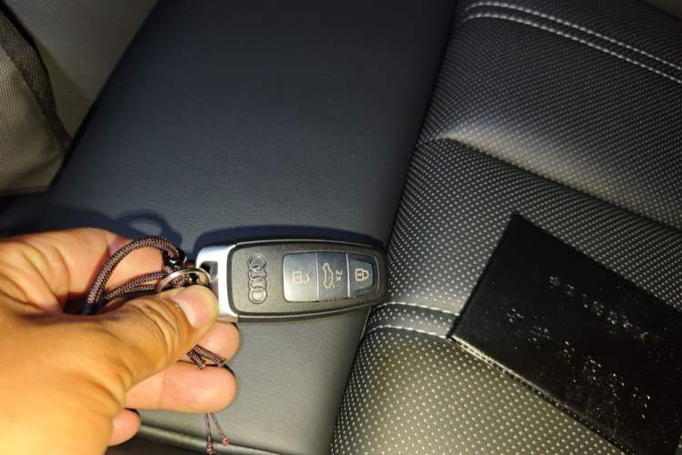 Used Audi Q4 e-tron 2023 40 e-tron Boundary Edition Vehicle Key