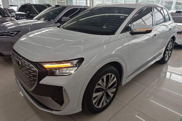Used Audi Q4 e-tron 2023 40 e-tron Adventure Edition