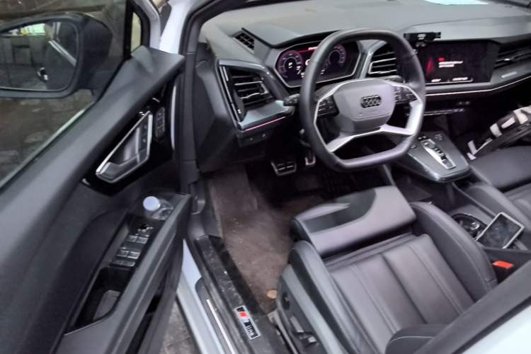 Used Audi Q4 e-tron 2024 40 e-tron Boundary Edition Driver Seat