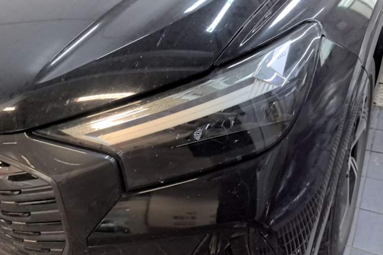 Used Audi Q4 e-tron 2024 40 e-tron Boundary Edition Left Front Headlight