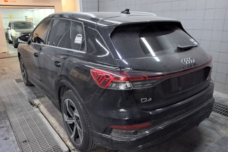 Used Audi Q4 e-tron 2024 40 e-tron Boundary Edition Rear Left 45 Deg