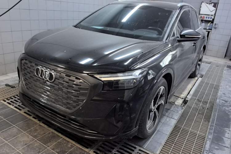Used Audi Q4 e-tron 2024 40 e-tron Boundary Edition Guazi used car, China used car export, Used car for sale, Used  cars, Cheapest cars for sale