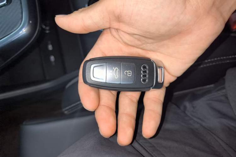 Used Audi Q4 e-tron 2024 40 e-tron Boundary Edition Vehicle Key