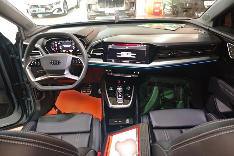 Used Audi Q4 e-tron 2024 40 e-tron Adventure Edition Center Console