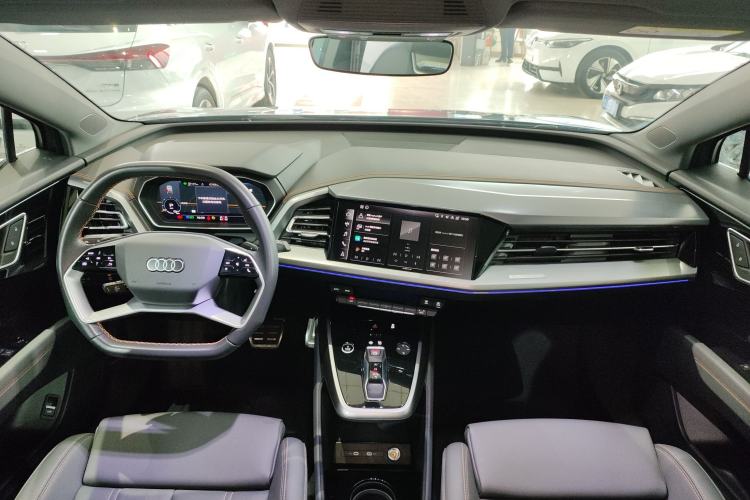 Used Audi Q4 e-tron 2024 40 e-tron Adventure Edition Center Console