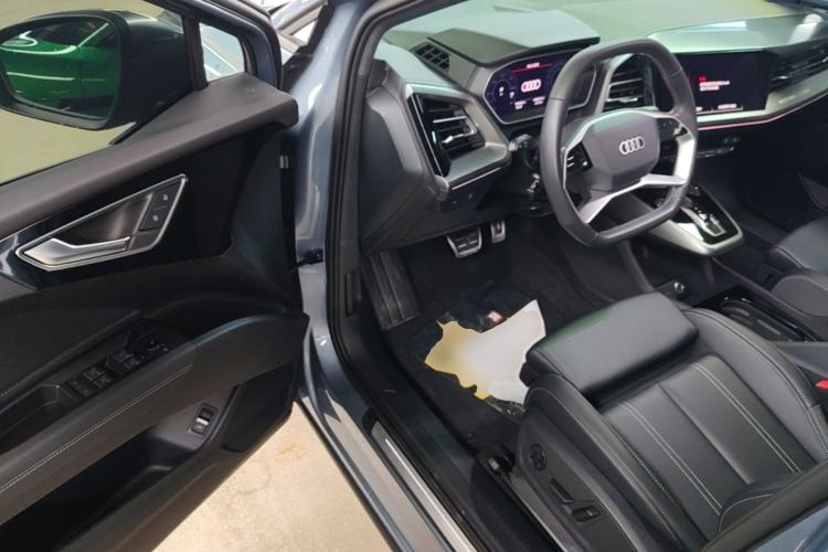 Used Audi Q4 e-tron 2024 40 e-tron Adventure Edition Driver Seat