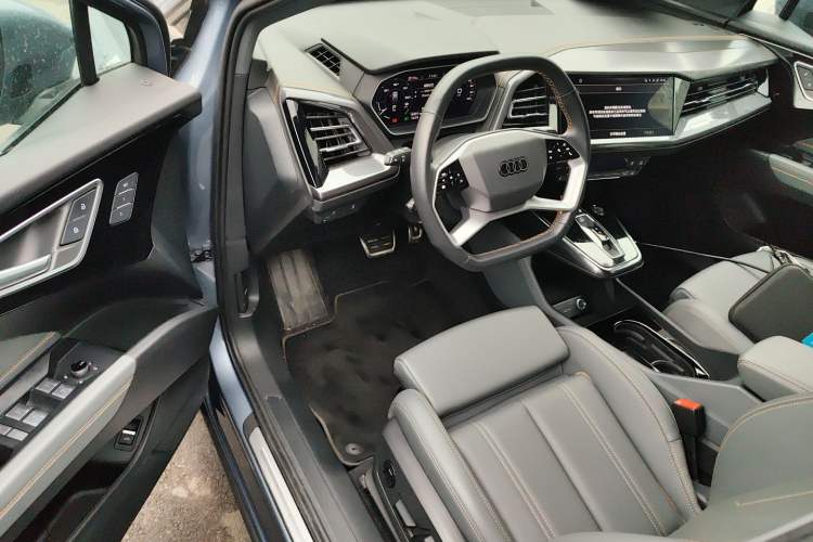 Used Audi Q4 e-tron 2024 40 e-tron Boundary Edition Driver Seat
