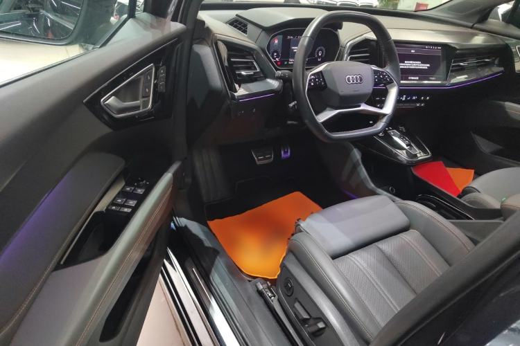 Used Audi Q4 e-tron 2024 40 e-tron Boundary Edition Driver Seat
