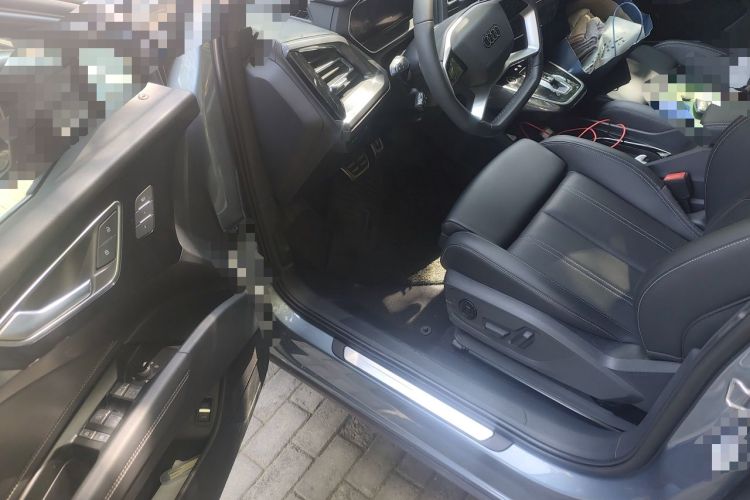 Used Audi Q4 e-tron 2024 40 e-tron Boundary Edition Driver Seat