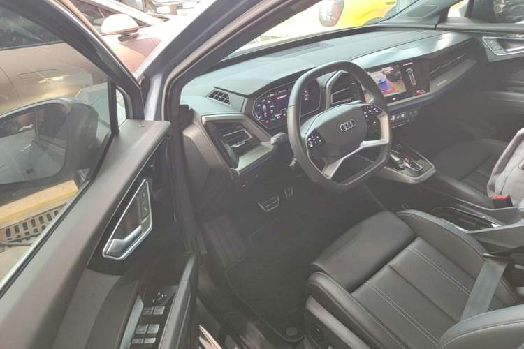 Used Audi Q4 e-tron 2024 40 e-tron Adventure Edition Driver Seat