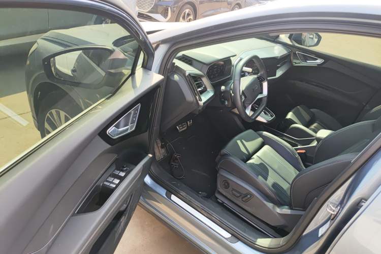 Used Audi Q4 e-tron 2024 40 e-tron Adventure Edition Driver Seat