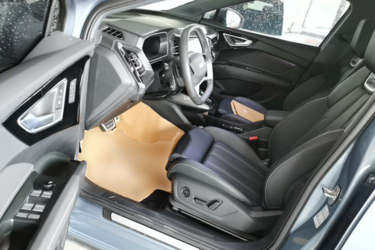 Used Audi Q4 e-tron 2024 40 e-tron Boundary Edition Driver Seat