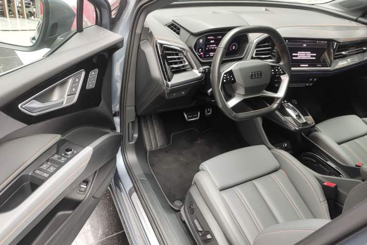 Used Audi Q4 e-tron 2024 40 e-tron Boundary Edition Driver Seat
