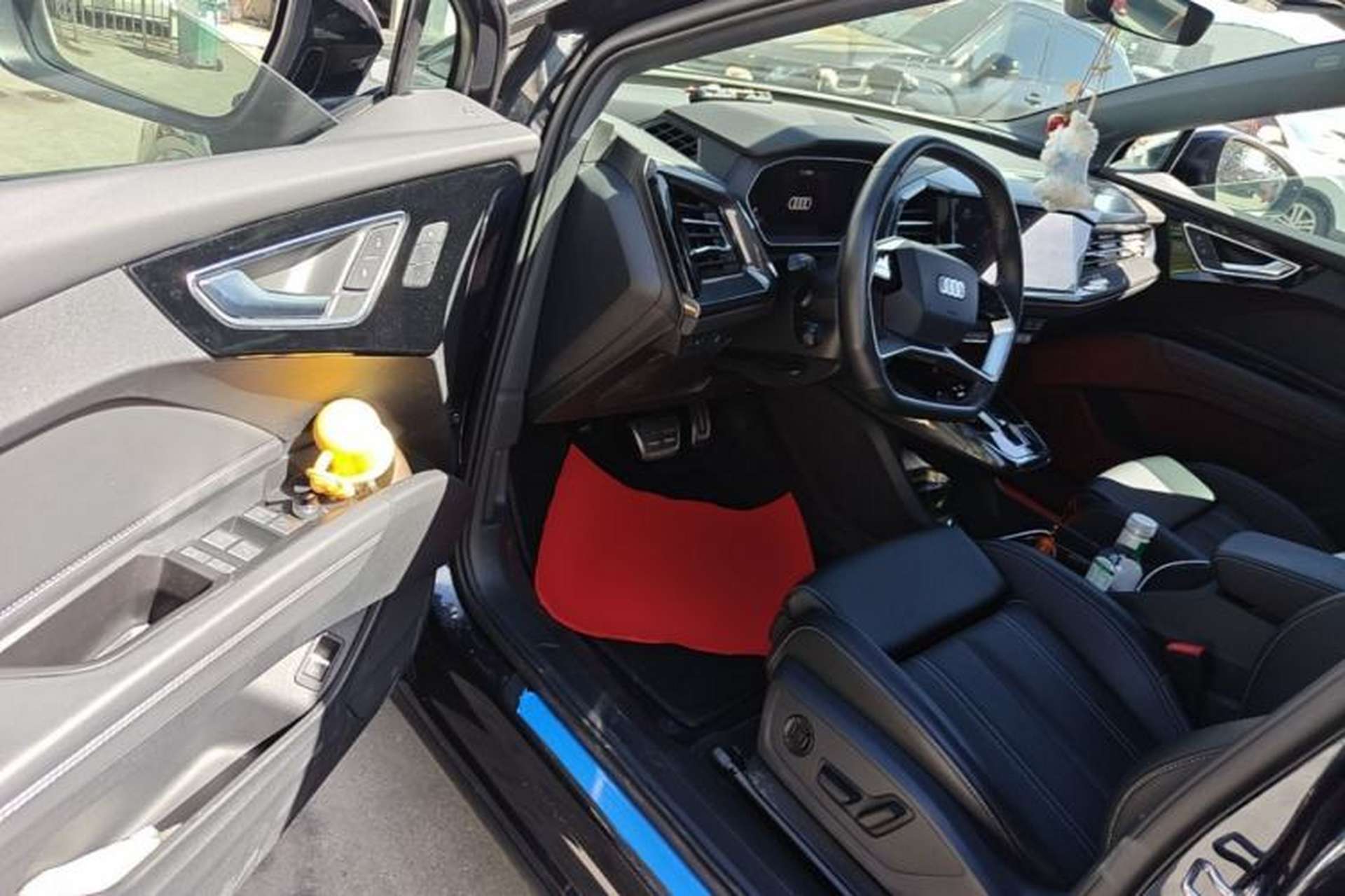 Used Audi Q4 e-tron 2024 40 e-tron Boundary Edition Driver Seat